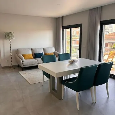 Apartman Stylish Near Oasis Nazaré