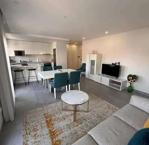 Stylish Near Oasis Nazaré