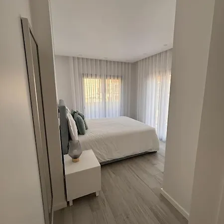 Stylish Near Oasis Apartamento